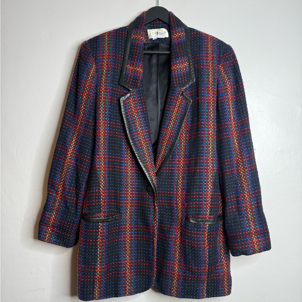 Vintage Plaid Women's Jacket with Black Trim